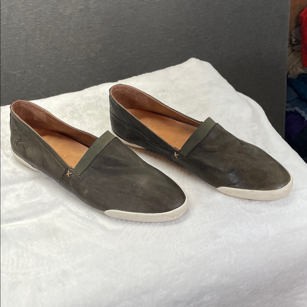 Frye Olive‎ Women's Slip-On leather Loafers